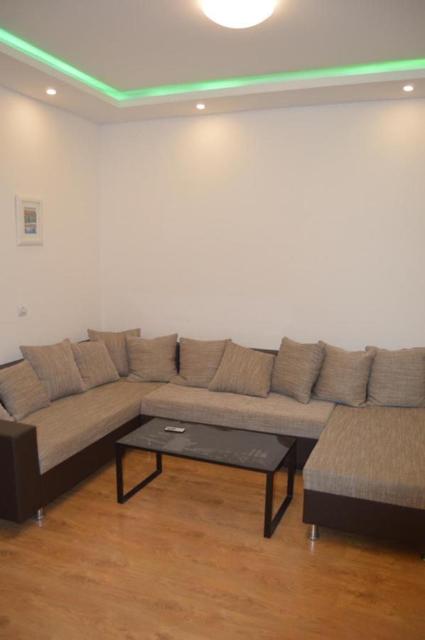 Lipa Mare Apartman Salona Kültér fotó